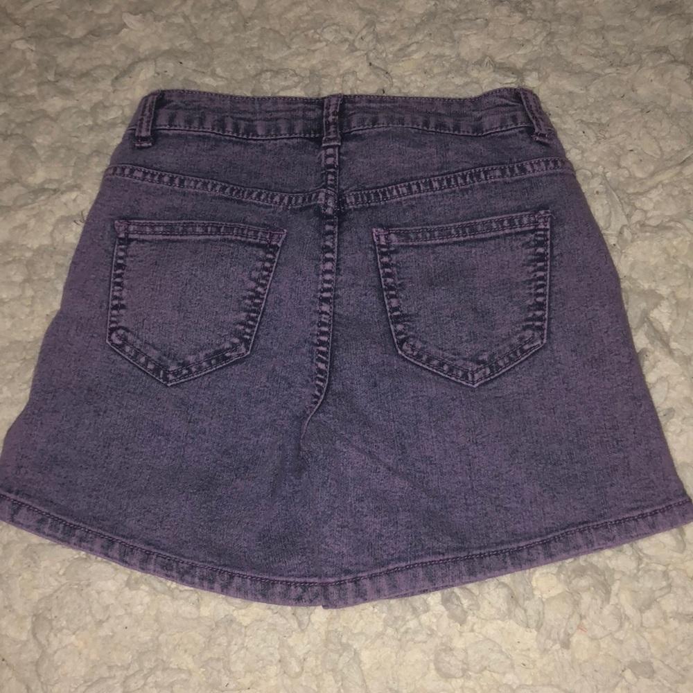 Purple High Waisted Acid Wash Jean Shorts - Picture 2 of 4